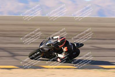 media/Oct-06-2024-Race Pace (Sun) [[d7d39ec7ad]]/5-Bowl Pans (830am)/